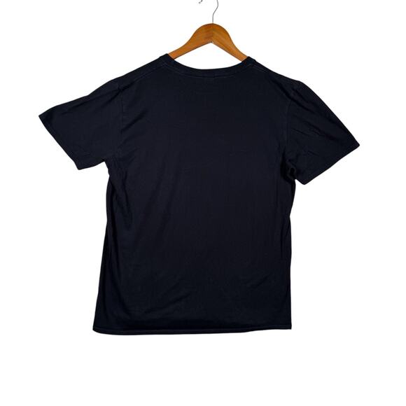 Murder House Puppet Combo VHS Horror Movies Slasher Bunny Halloween T Shirt M - Picture 2 of 7